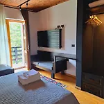 Gjecaj And Restaurant 3*