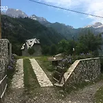 Bed & Breakfast Gjecaj And Restaurant 3*