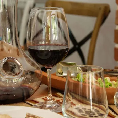 Gjecaj And Restaurant 3*