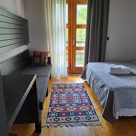 Bed & Breakfast Gjecaj And Restaurant Theth