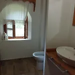 Gjecaj And Restaurant 3*
