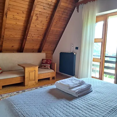 Gjecaj And Restaurant 3* Тети