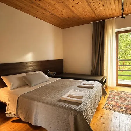 Gjecaj And Restaurant Bed & Breakfast Theth