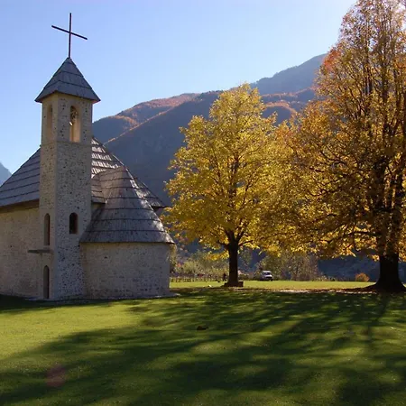 Gjecaj And Restaurant Bed & Breakfast 3*