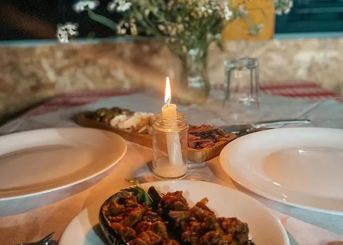 Gjecaj And Restaurant Bed & Breakfast 3*