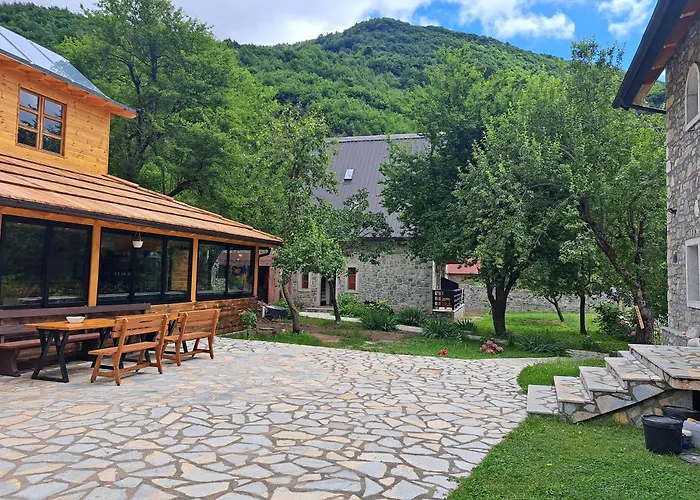 Bed & Breakfast Gjecaj And Restaurant